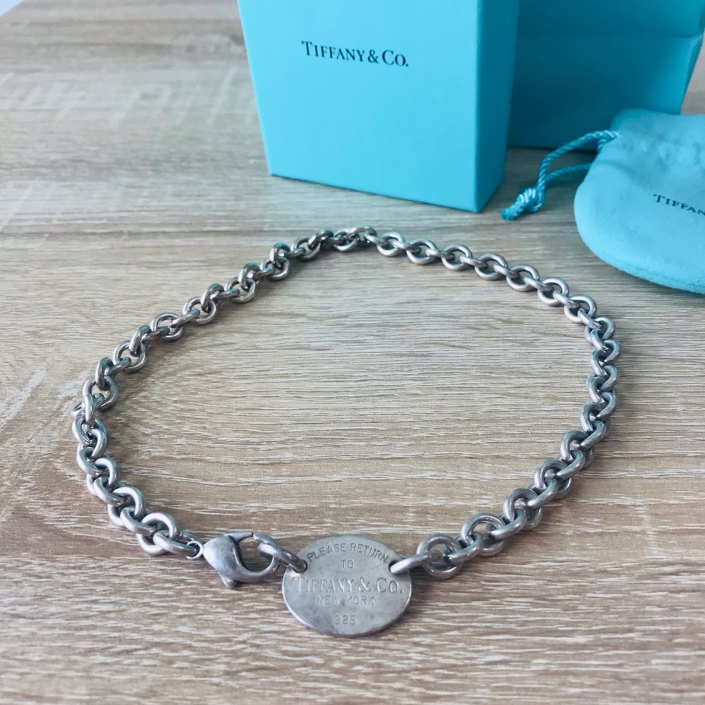 100% authentic Tiffany&Co oval tag necklace chain choker with bags &box included